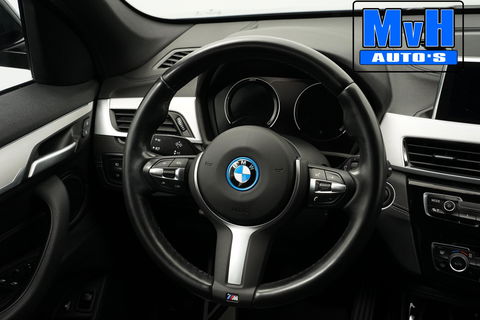 BMW X1 xDrive25e High Executive|///M-SPORT|TREKH|SPORTSTOEL