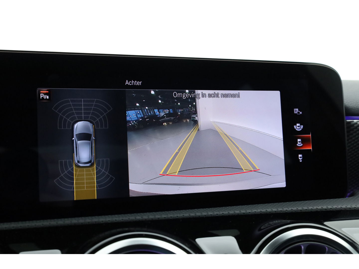 Mercedes-Benz A-Klasse 250 e Business Solution Luxury Limited | Elek. Trekhaak | Leder | Stoelverw. | Navi | Camera | All Season | Cruise Control | 17''