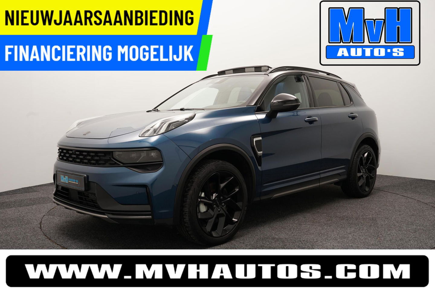 Lynk & Co 01 1.5 Hybride|FULL BLACK XL|ZWARTE.HEMEL|TREKH|NAP