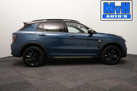 Lynk & Co 01 1.5 Hybride|FULL BLACK XL|ZWARTE.HEMEL|TREKH|NAP