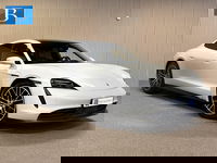 Porsche Taycan - Performance 84 kWh-PANORAMA-ADAP. STOELEN-INNO DRIVE-SOUND-SURROUND-ZEER COMPLEET