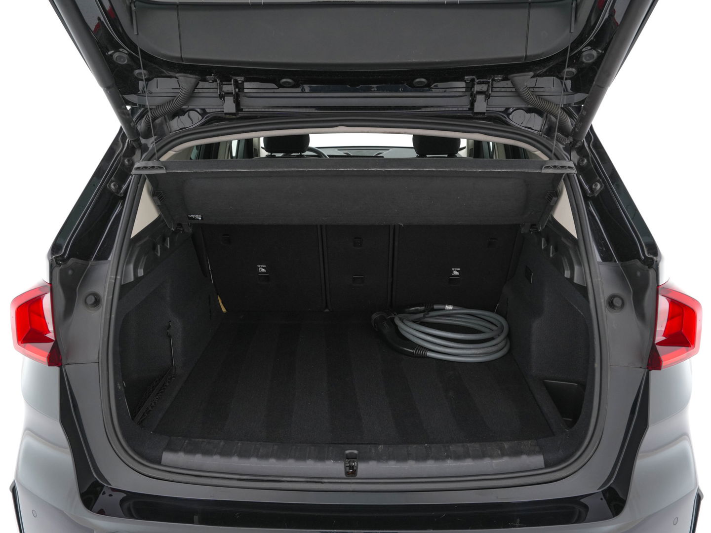 BMW iX1 xDrive30 Launch Edition 67 kWh [ 3-Fase-11kW ] {SOH-100%} (INCL-BTW) Aut. *FULL-LED | DIGI-COCKPIT | DAB+ | NAVI-FULLMAP | PRIVACYGLASS | COMFORTSEATS | ECC | PDC | CRUISE | 18''ALU*