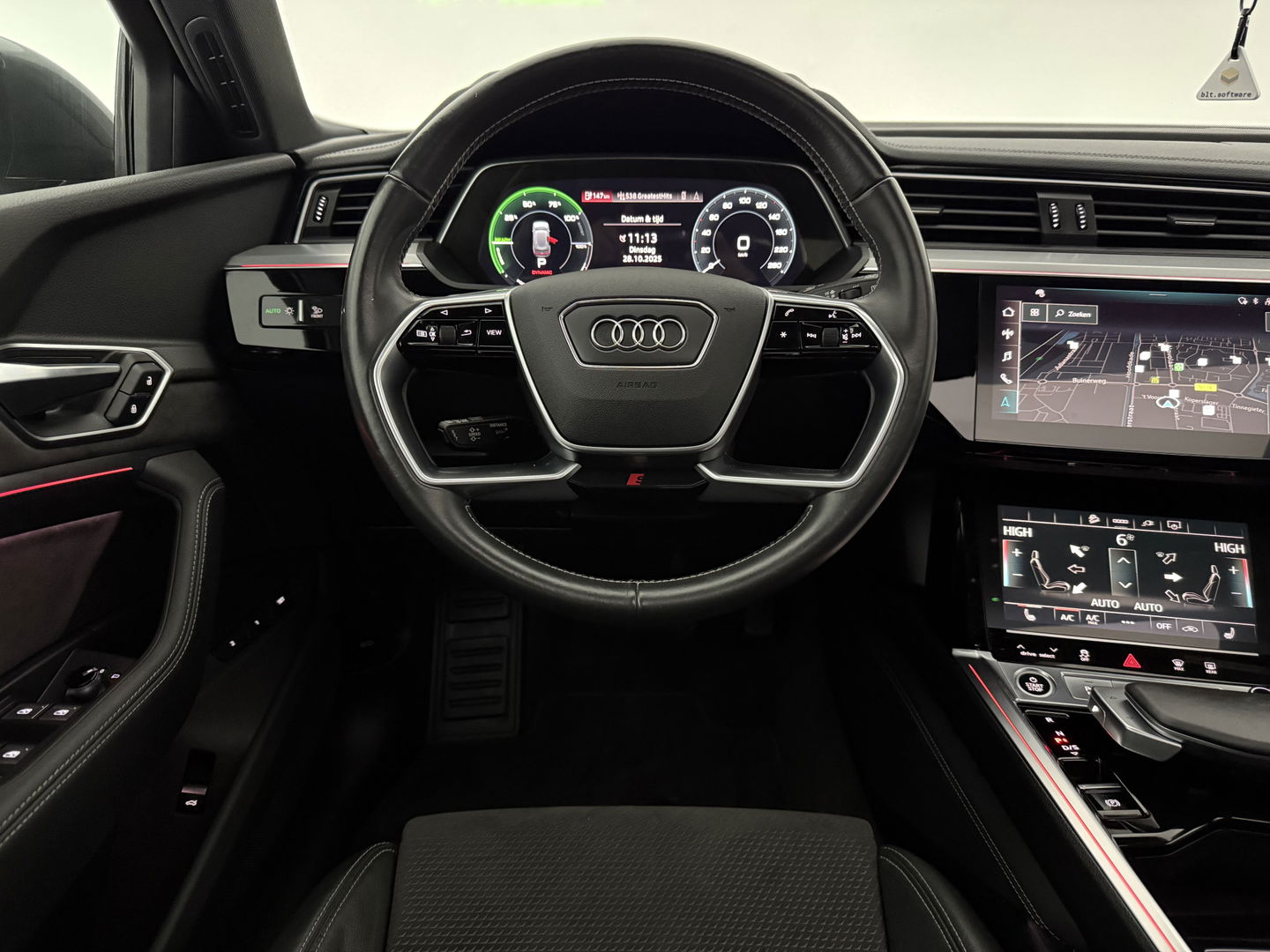Audi e-tron 55 Quattro S-line 408PK 95 kWh | SOH 86% | Snelladen | Pano | Memory | Sfeer | 360° | Trekh. | Virtual | Carplay | NAP