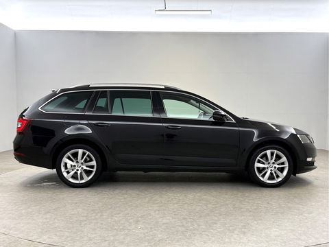 Škoda Octavia 1.0 TSI | Carplay | Trekhaak | Stoelverw. | Cruise | Parkeersens.