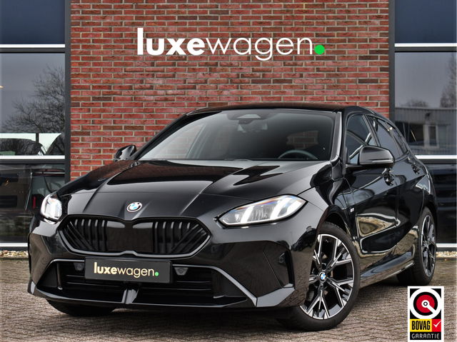 BMW 1 Serie - 120 M-Sport int+ext ACC DA-Plus Camera Shadowline 18inch