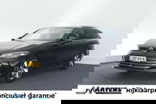 Volkswagen Passat - Variant 1.5 eHybrid 204pk Business Trekhaak Camera Stoelverwarming Head-Up Navigatie