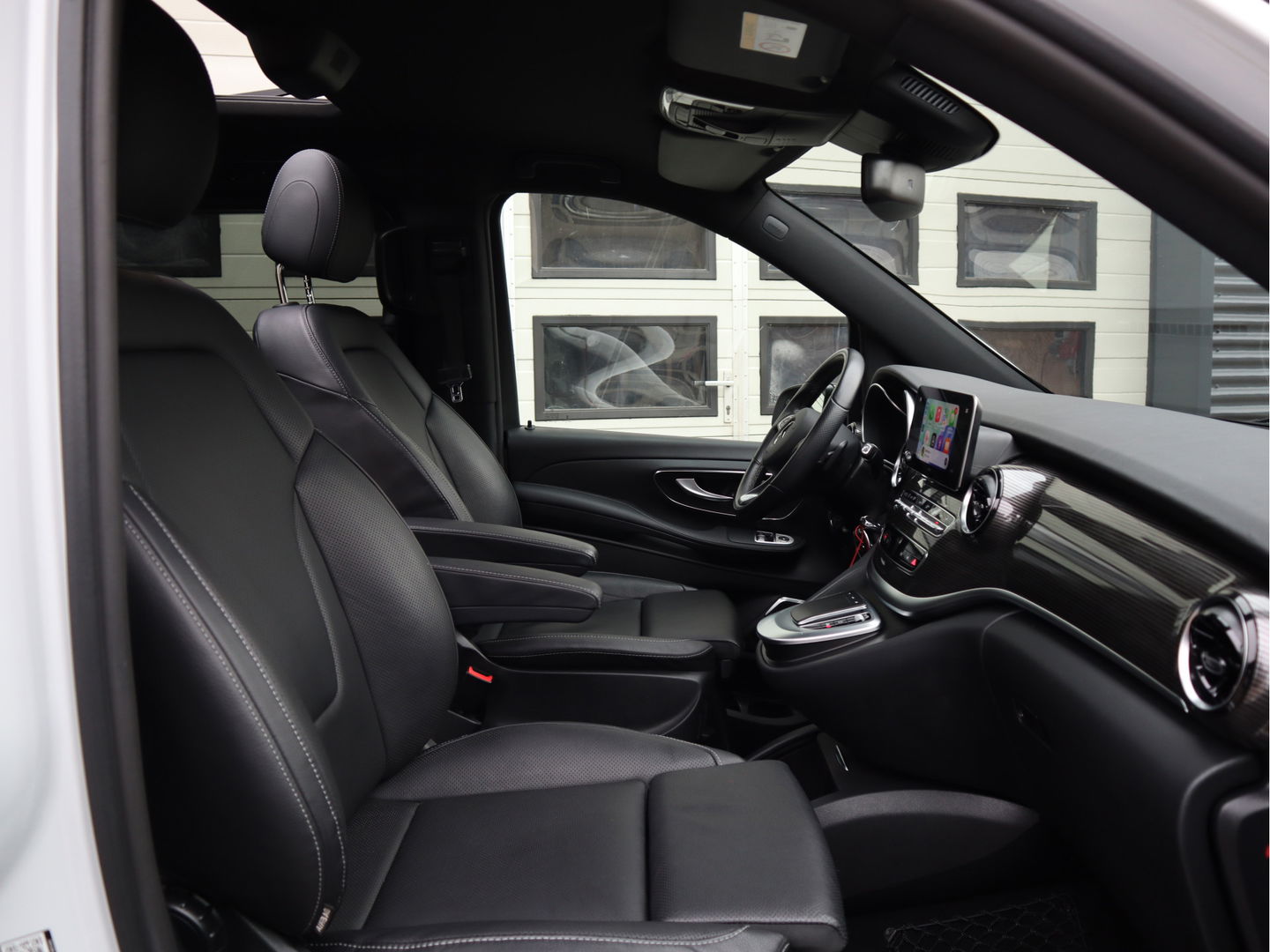 Mercedes-Benz EQV 300 90 kWh SoH 95,7 % L2 - 7 Peroons - Vol Opties - Pano - Leder