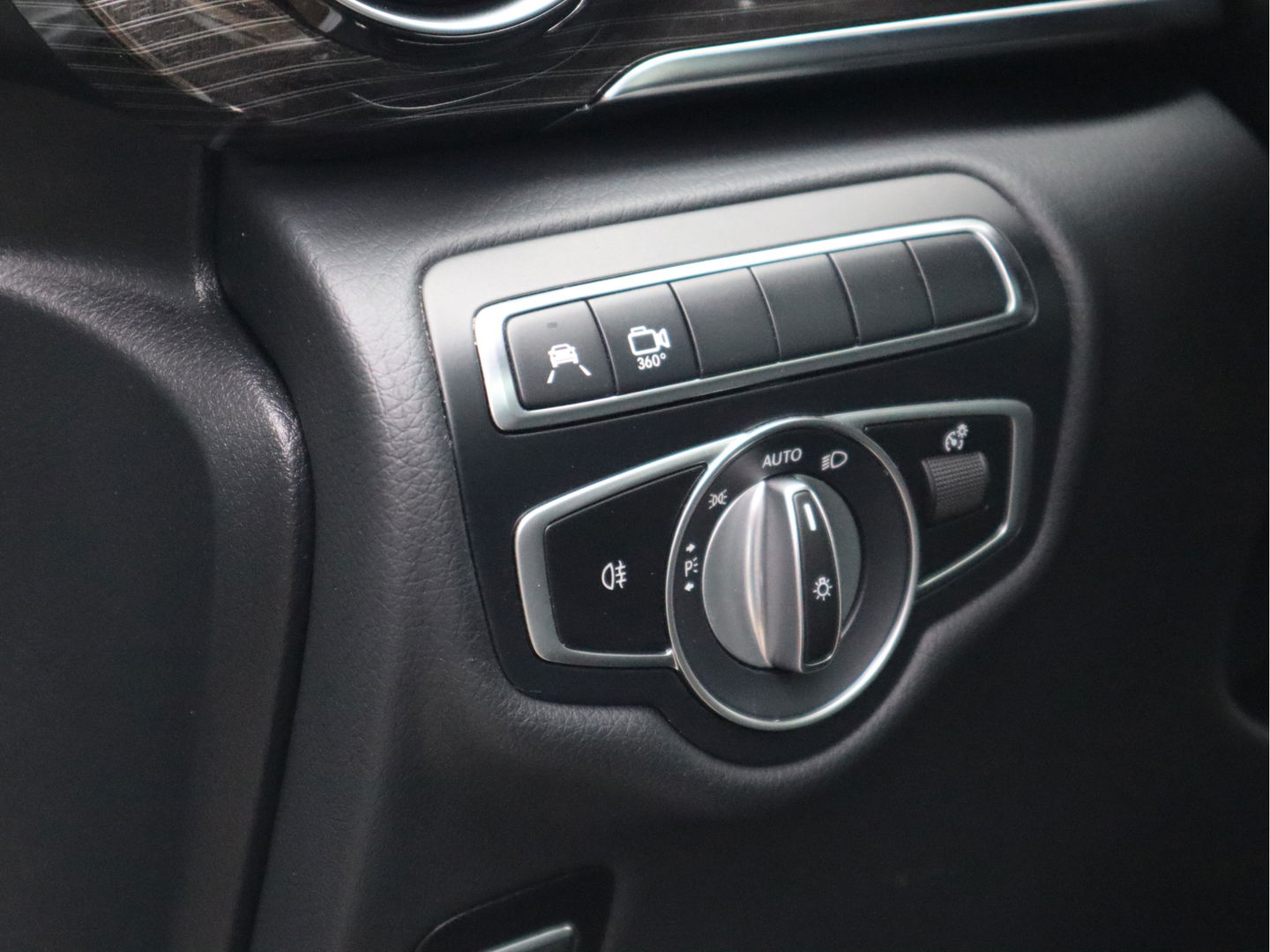 Mercedes-Benz EQV 300 90 kWh SoH 95,7 % L2 - 7 Peroons - Vol Opties - Pano - Leder