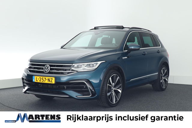 Volkswagen Tiguan - 1.5 TSI 150pk DSG 2x R-Line HUD Trekhaak Camera harman/kardon Panoramadak Keyless Virtual Cockpit Navigatie