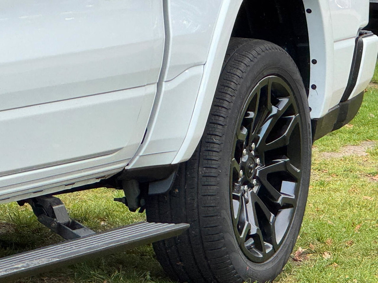 Dodge Ram Pick-Up