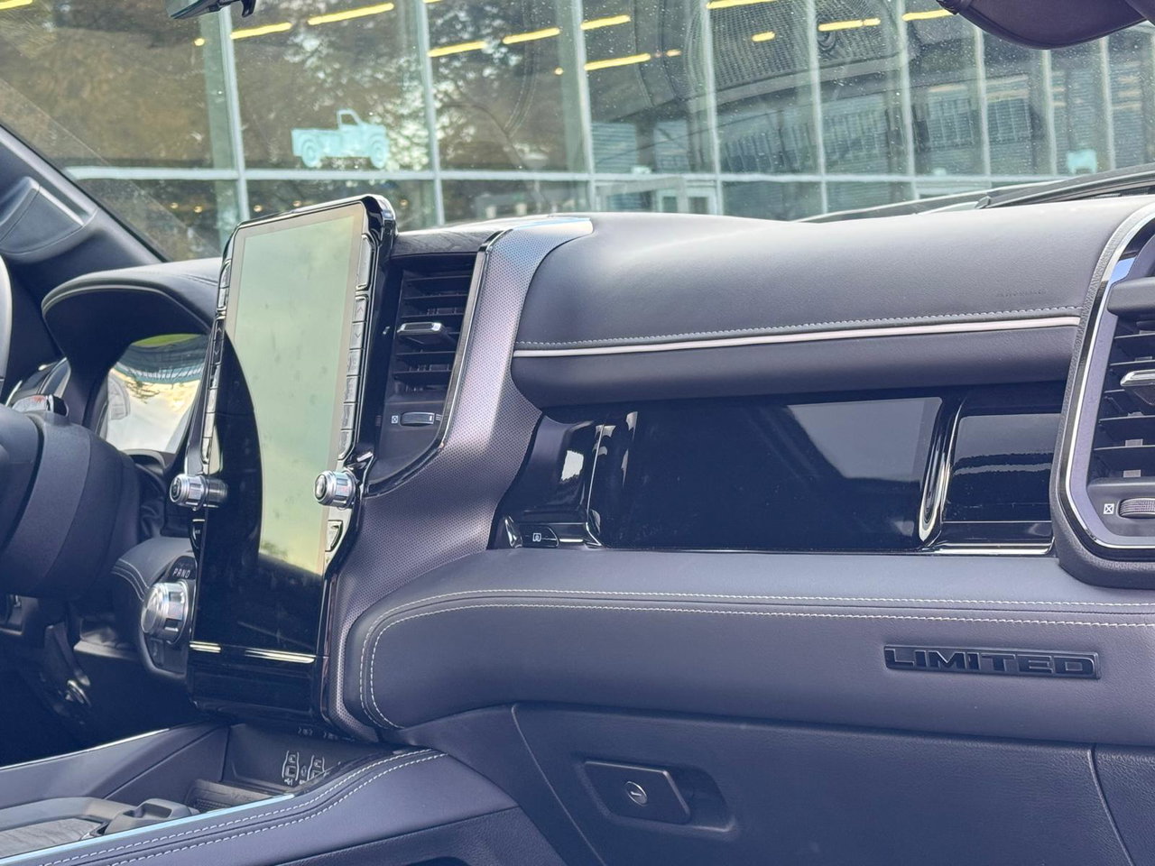 Dodge Ram Pick-Up