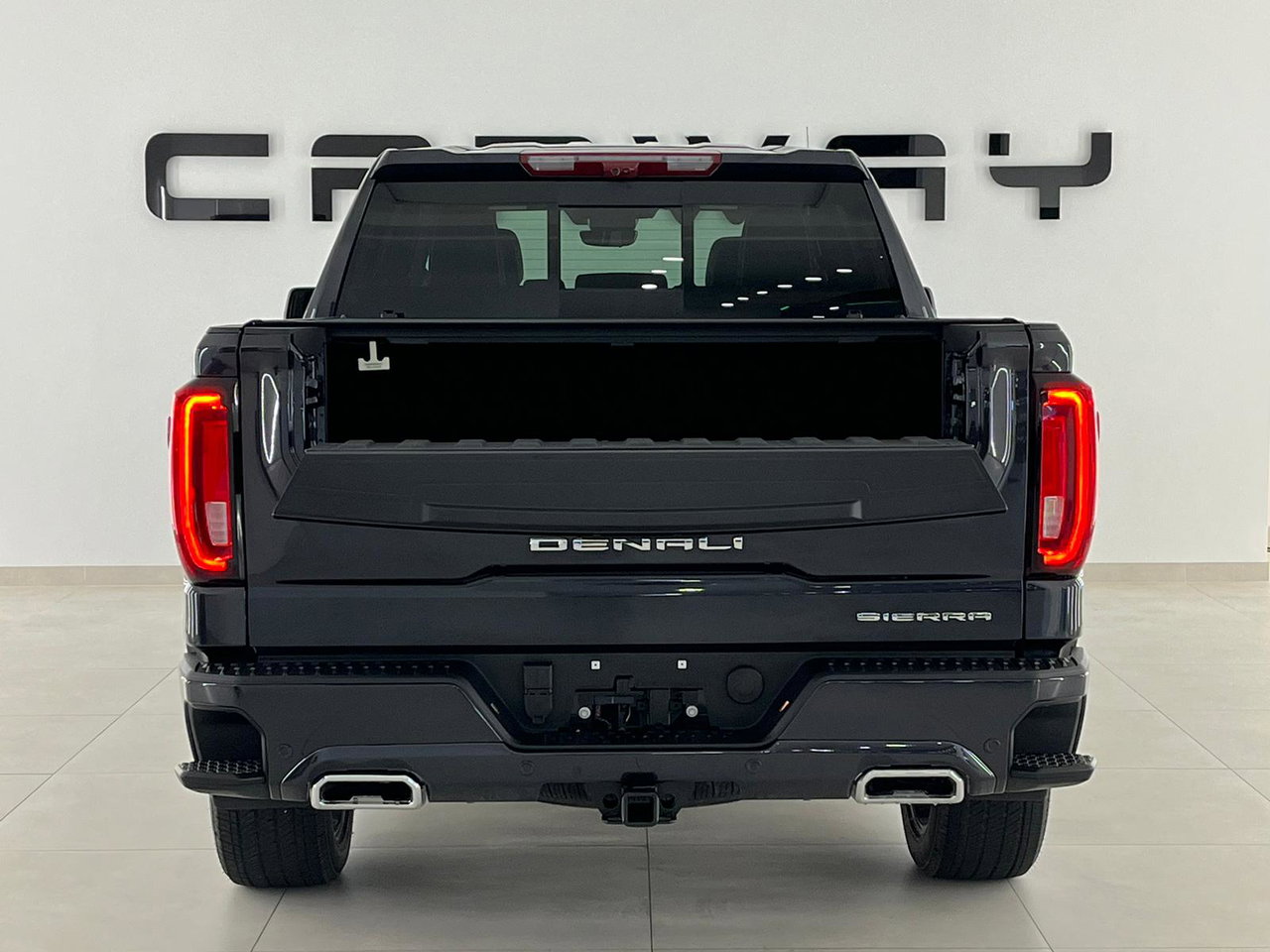 GMC Sierra