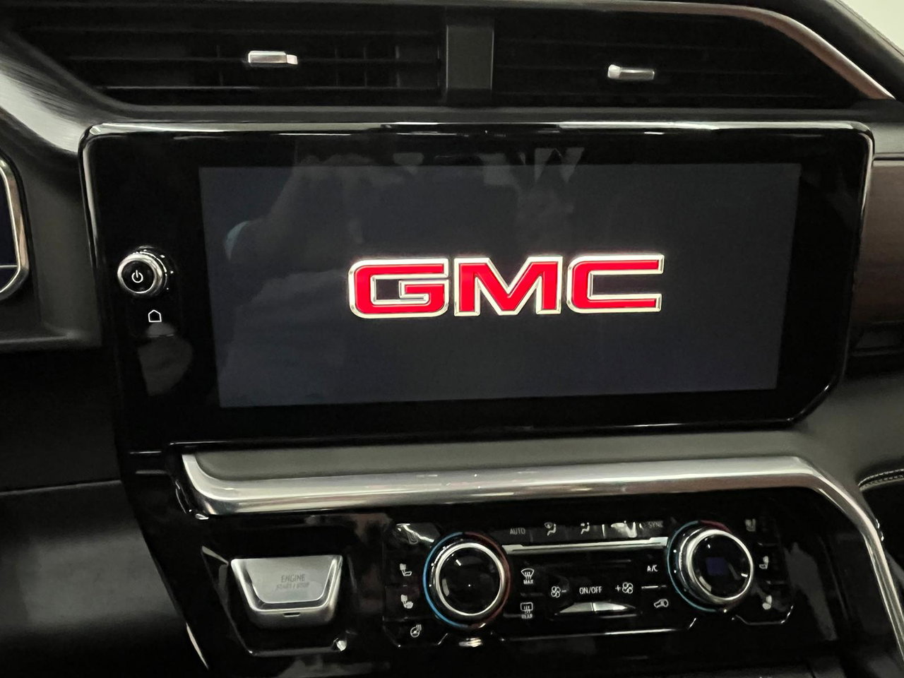 GMC Sierra