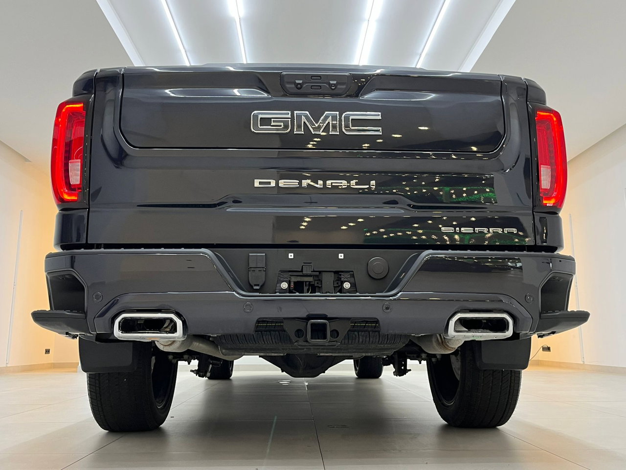 GMC Sierra