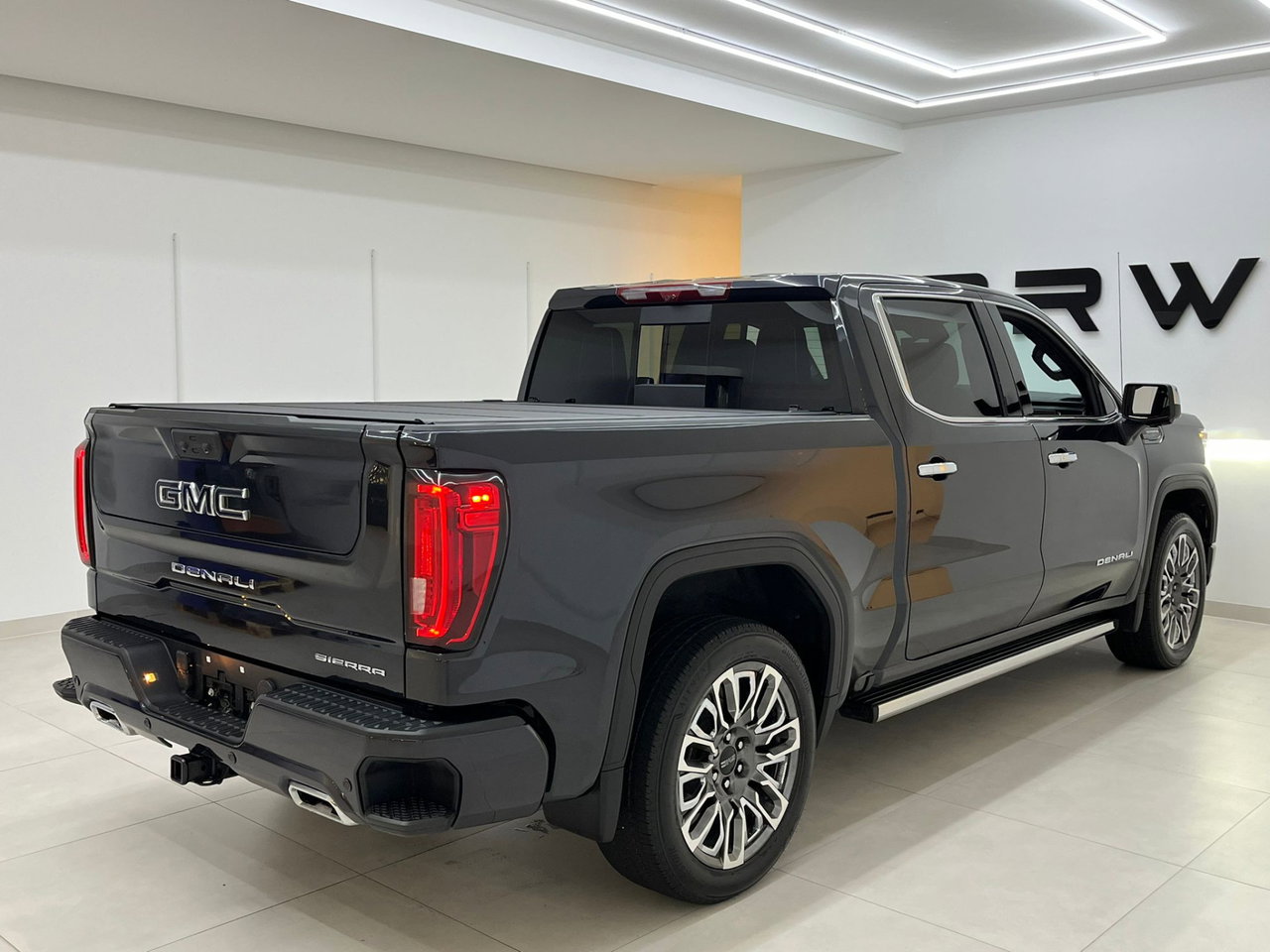 GMC Sierra
