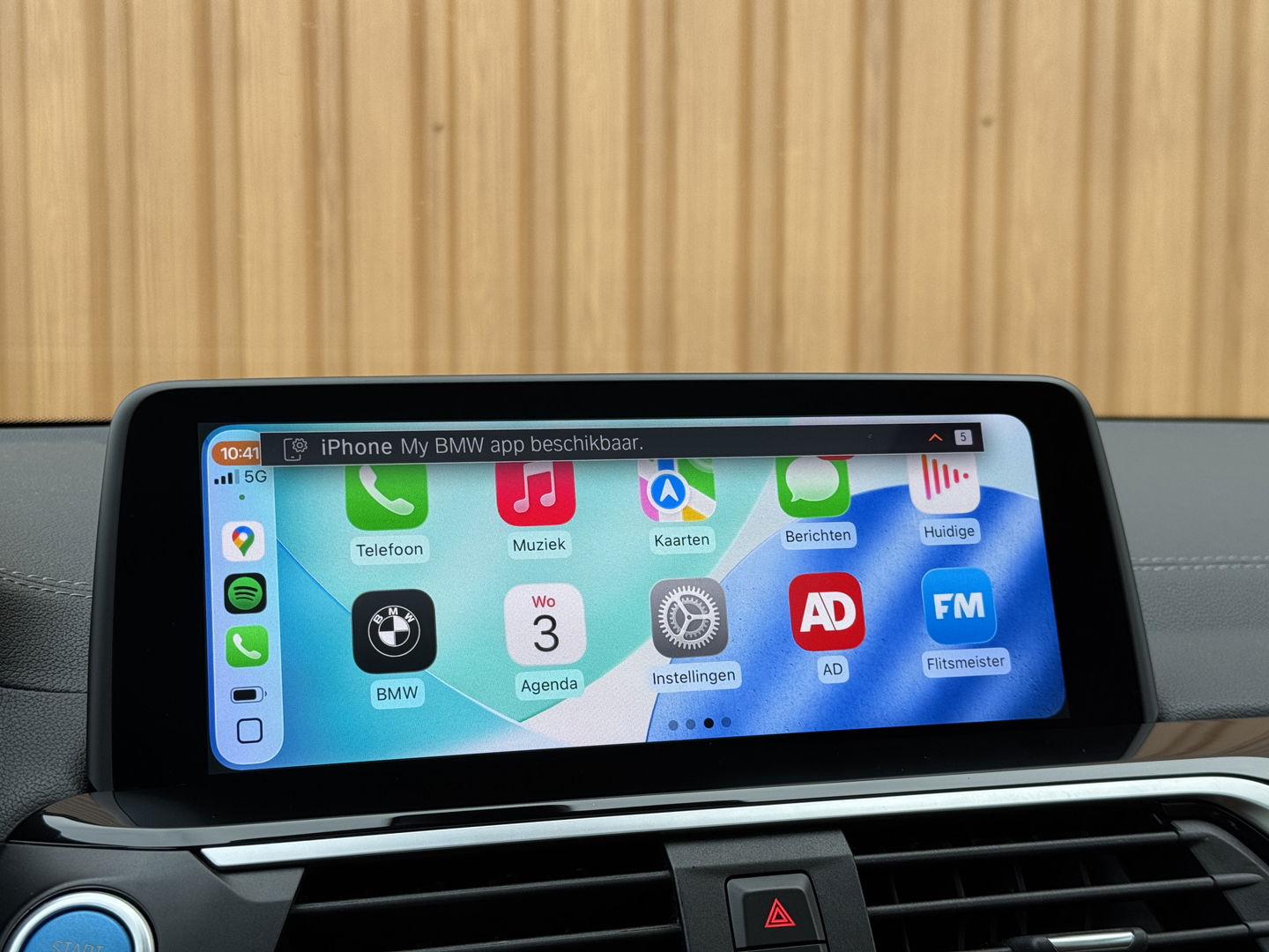 BMW iX3 High Executive 80 kWh | SOH 96,8 % | Panoramadak | Apple Carplay | Keyless | Sfeerverlichting | HUD | BLIS | Navigatie | Cruise Control |