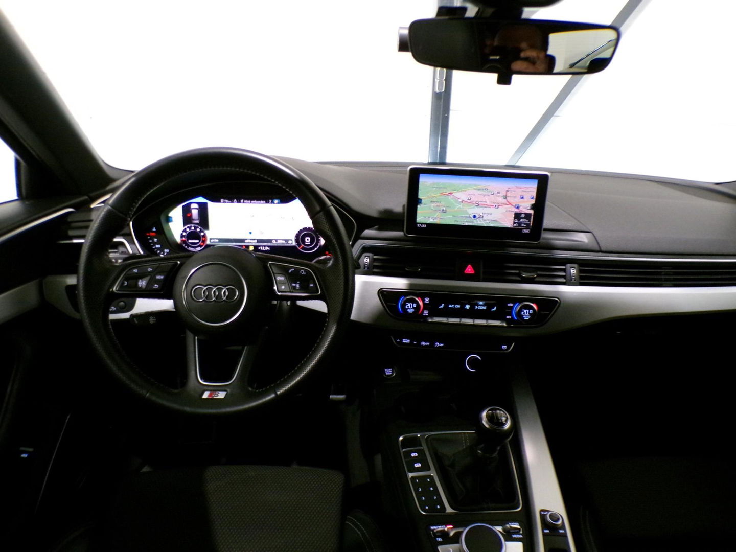 Audi A4 Avant 1.4 TFSI Sport Advantage "Origineel NL!" 2x S-Line Virtual Full-LED Camera Leer Navigatie Elektrische-achterklep