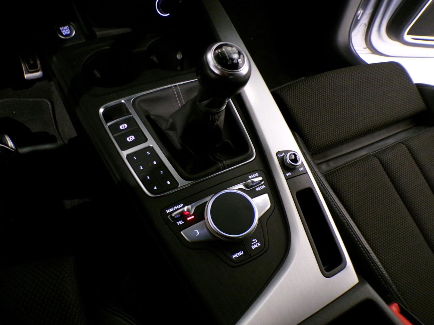 Audi A4 Avant 1.4 TFSI Sport Advantage "Origineel NL!" 2x S-Line Virtual Full-LED Camera Leer Navigatie Elektrische-achterklep