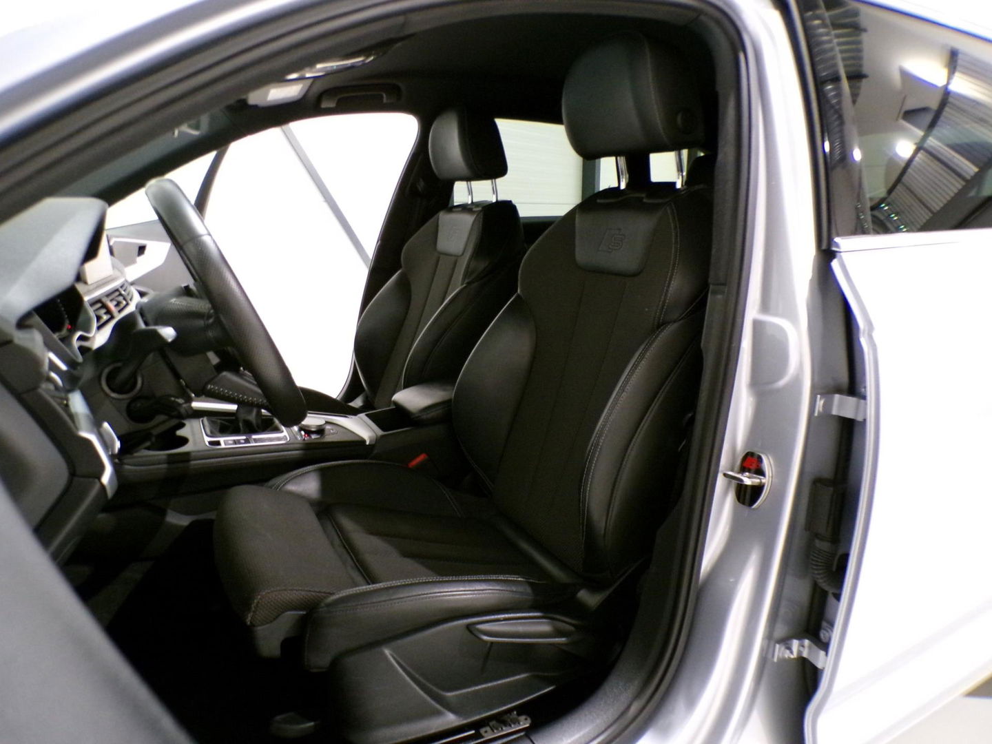 Audi A4 Avant 1.4 TFSI Sport Advantage "Origineel NL!" 2x S-Line Virtual Full-LED Camera Leer Navigatie Elektrische-achterklep