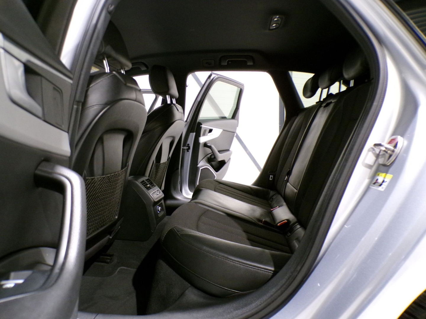 Audi A4 Avant 1.4 TFSI Sport Advantage "Origineel NL!" 2x S-Line Virtual Full-LED Camera Leer Navigatie Elektrische-achterklep