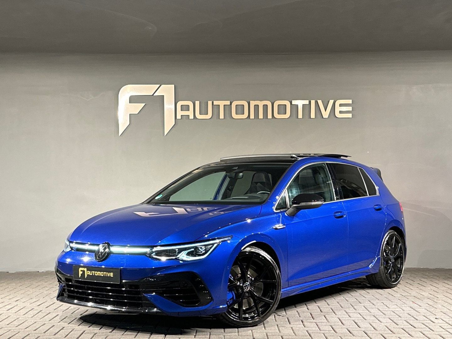 Volkswagen Golf 2.0 TSI R 4M 20 Years Edition Pano|Memory|Akrapovic