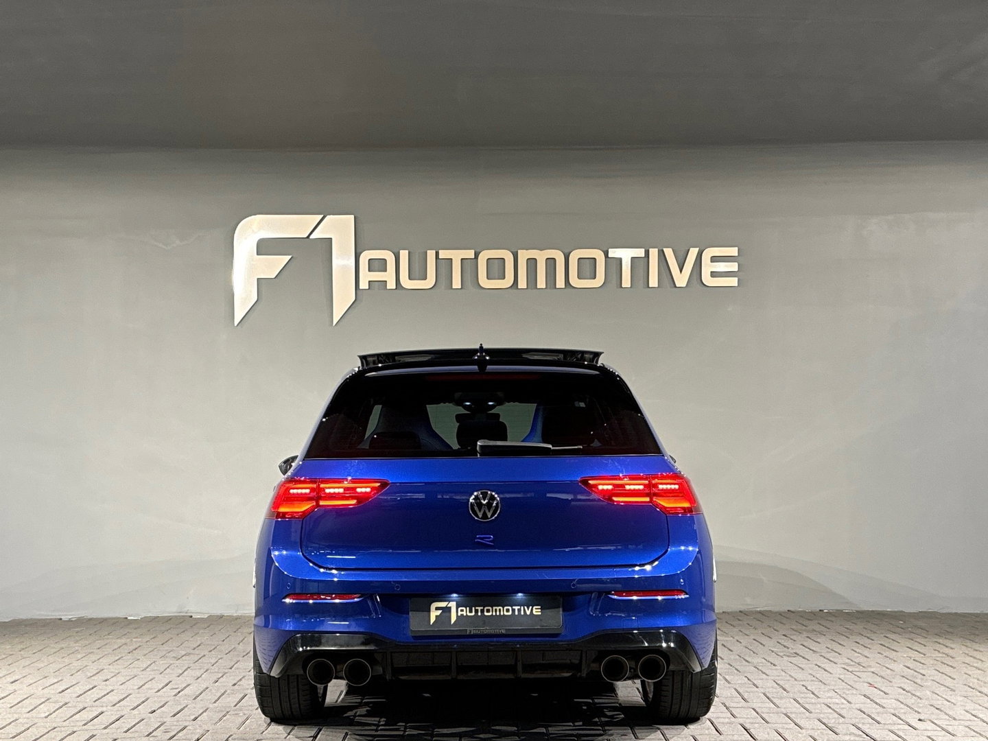 Volkswagen Golf 2.0 TSI R 4M 20 Years Edition Pano|Memory|Akrapovic