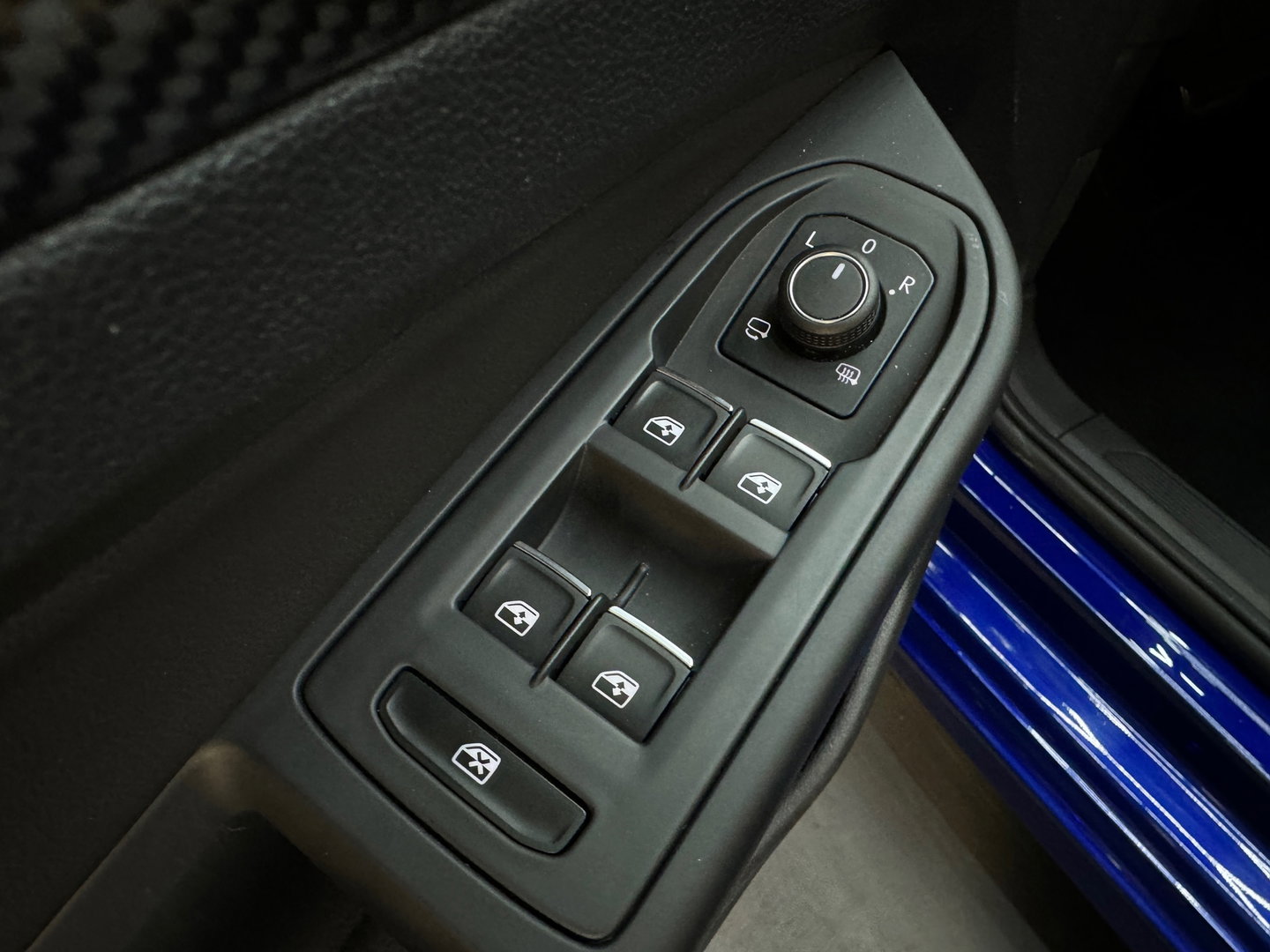 Volkswagen Golf 2.0 TSI R 4M 20 Years Edition Pano|Memory|Akrapovic