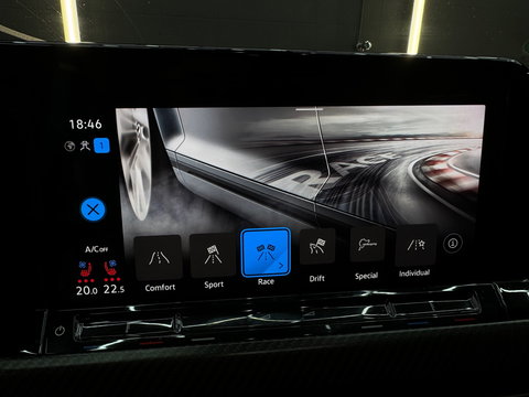 Volkswagen Golf 2.0 TSI R 4M 20 Years Edition Pano|Memory|Akrapovic