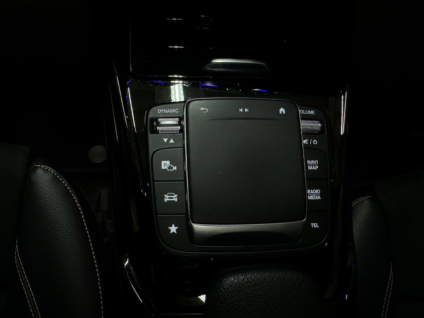 Mercedes-Benz CLA-Klasse AMG 45 S 4MATIC+ Pano|Memory|Burmester