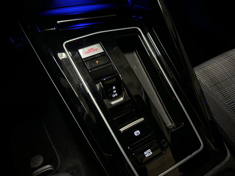 Volkswagen Golf 1.4 eHybrid GTE Pano|Keyless|IQ|Sfeer|Camera