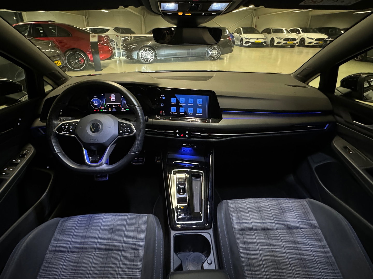 Volkswagen Golf 1.4 eHybrid GTE Pano|Keyless|IQ|Sfeer|Camera