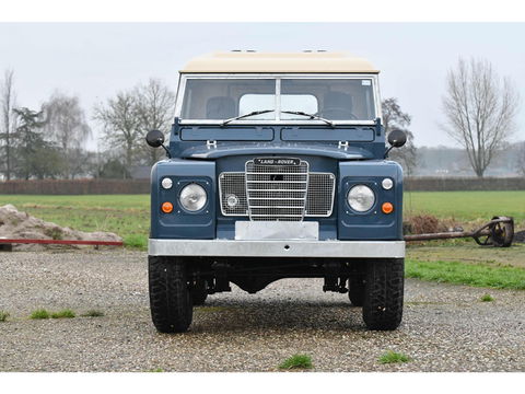 Land Rover 88 Series III Diesel Santana | Hardtop | Compl. gerestaureerd | Oldtimer | BTW verrekenbaar!