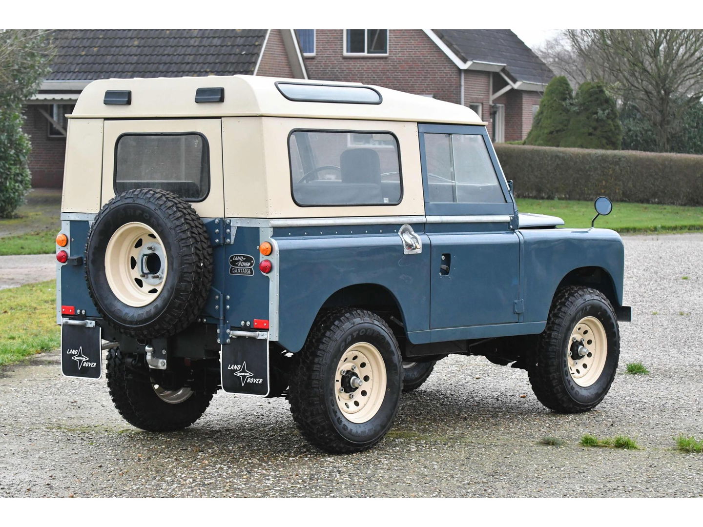 Land Rover 88 Series III Diesel Santana | Hardtop | Compl. gerestaureerd | Oldtimer | BTW verrekenbaar!