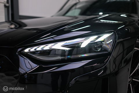 Audi e-tron GT 93 kWh 476 pk | B&O | Carbid Brakes | Stoelventilatie | Adaptive | HUD | S line | 360 cam | BTW auto | Dealer onderhouden | Rijk