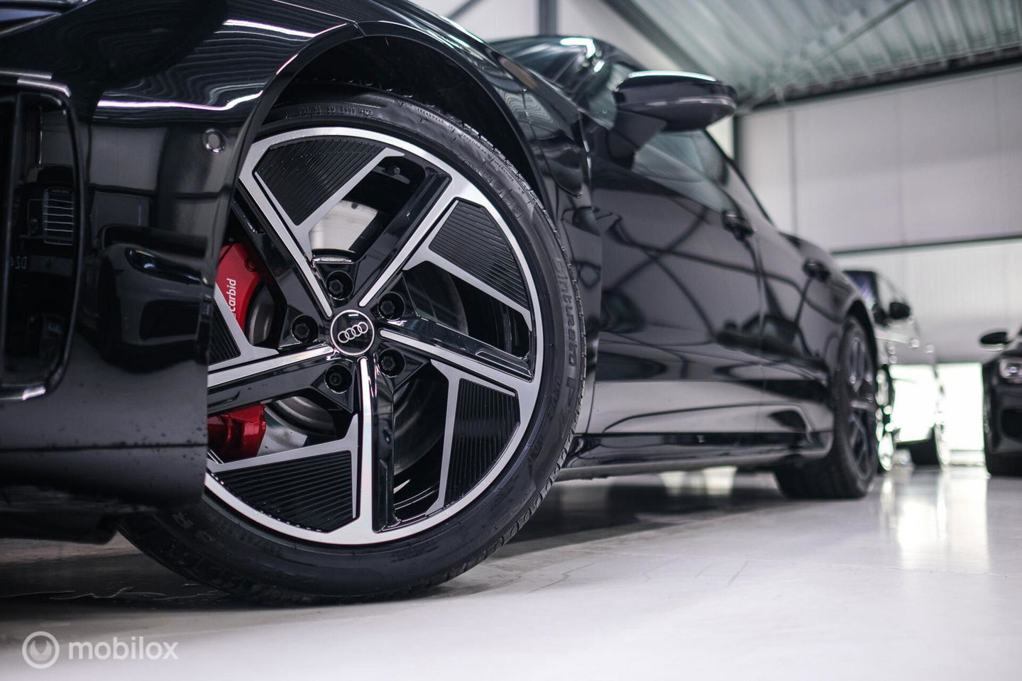 Audi e-tron GT 93 kWh 476 pk | B&O | Carbid Brakes | Stoelventilatie | Adaptive | HUD | S line | 360 cam | BTW auto | Dealer onderhouden | Rijk