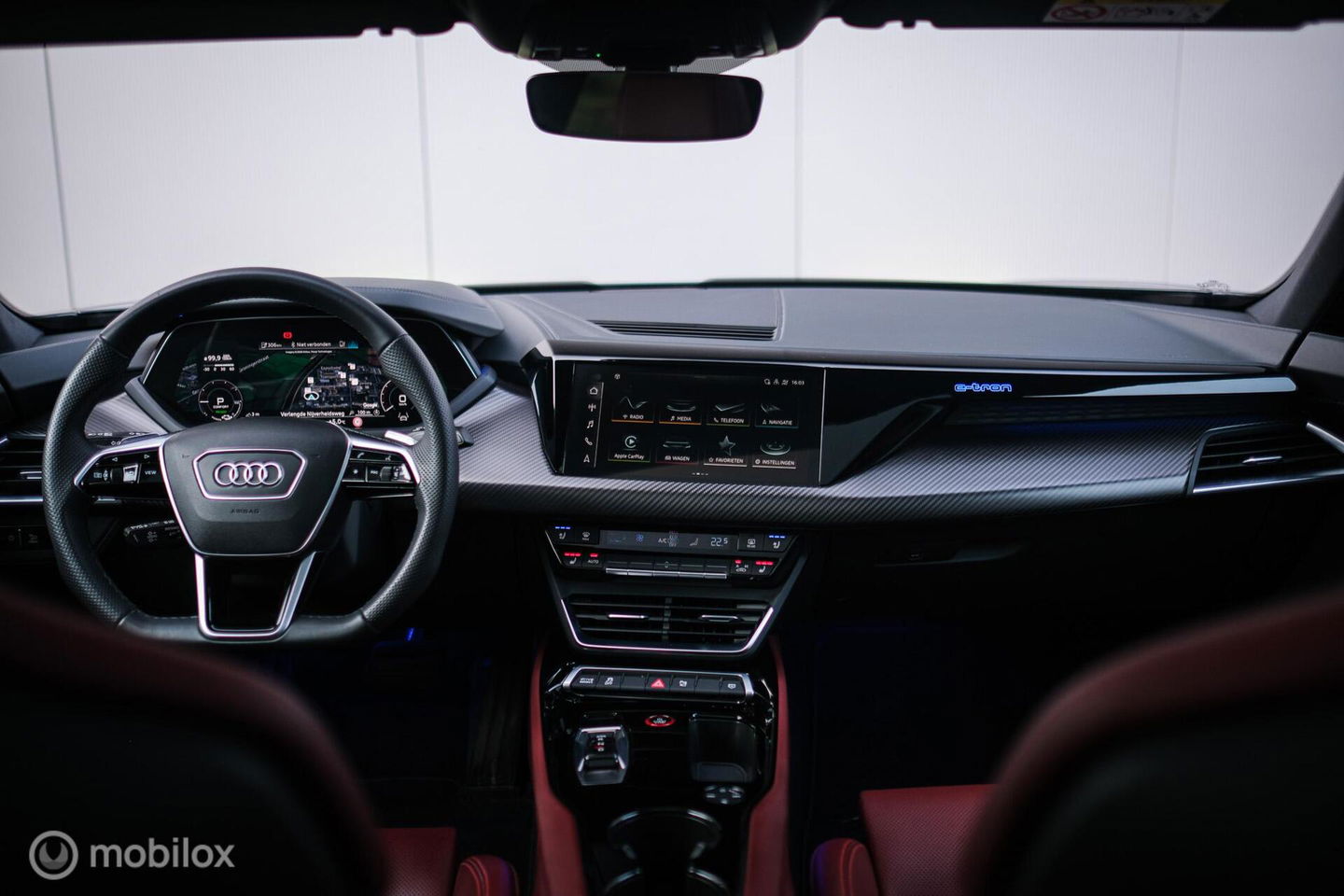 Audi e-tron GT 93 kWh 476 pk | B&O | Carbid Brakes | Stoelventilatie | Adaptive | HUD | S line | 360 cam | BTW auto | Dealer onderhouden | Rijk