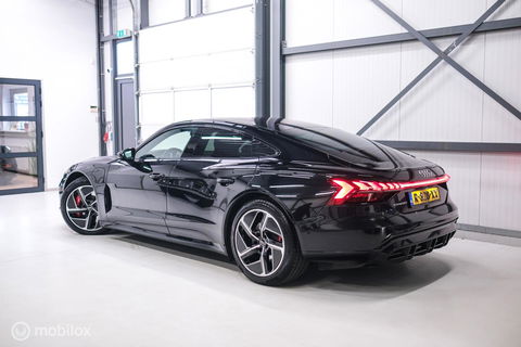 Audi e-tron GT 93 kWh 476 pk | B&O | Carbid Brakes | Stoelventilatie | Adaptive | HUD | S line | 360 cam | BTW auto | Dealer onderhouden | Rijk