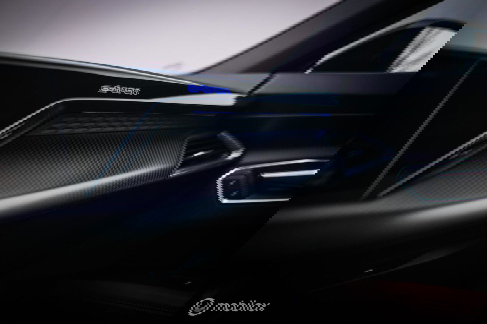 Audi e-tron GT 93 kWh 476 pk | B&O | Carbid Brakes | Stoelventilatie | Adaptive | HUD | S line | 360 cam | BTW auto | Dealer onderhouden | Rijk