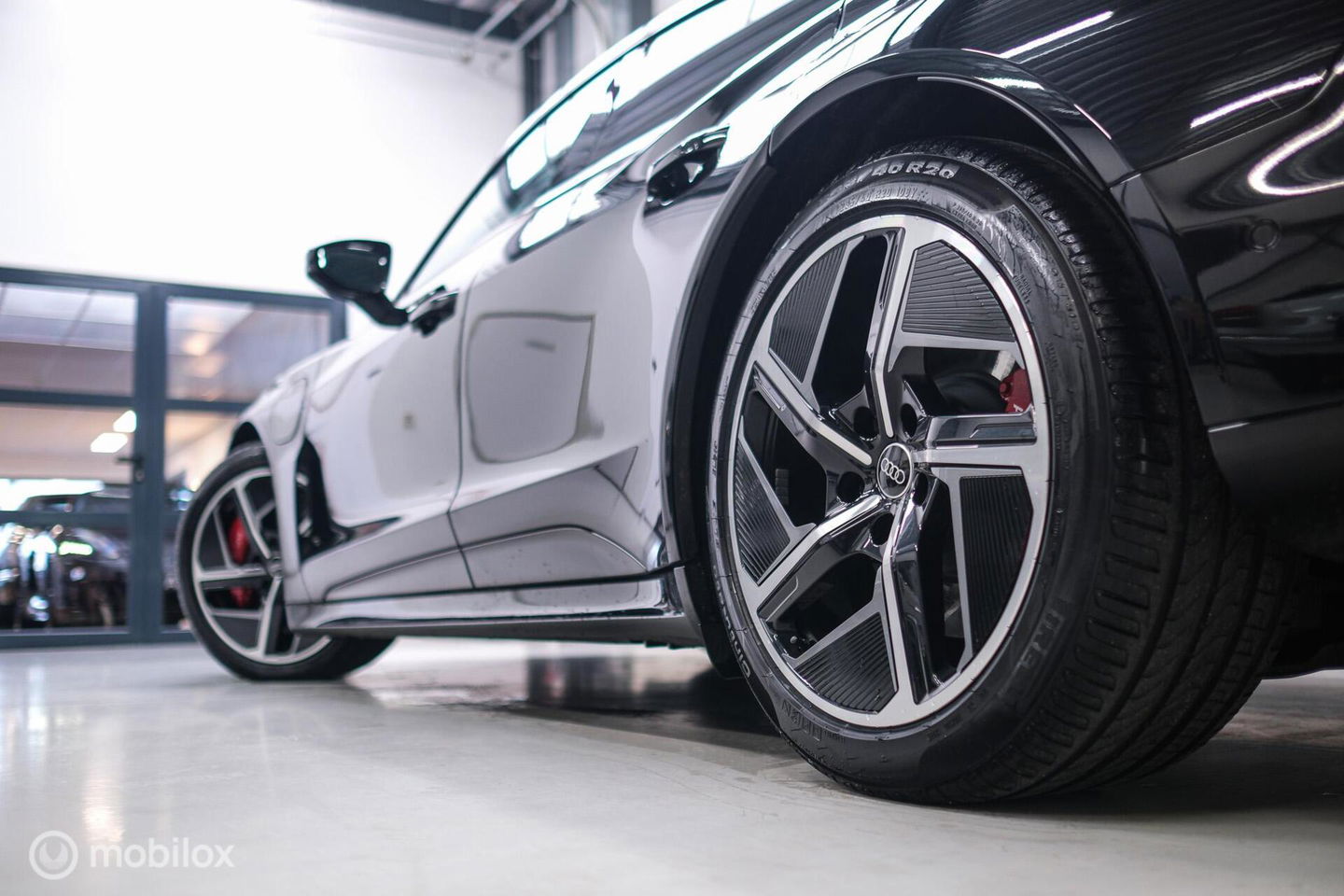 Audi e-tron GT 93 kWh 476 pk | B&O | Carbid Brakes | Stoelventilatie | Adaptive | HUD | S line | 360 cam | BTW auto | Dealer onderhouden | Rijk