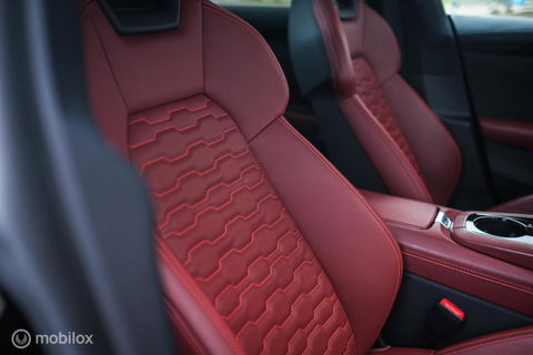 Audi e-tron GT 93 kWh 476 pk | B&O | Carbid Brakes | Stoelventilatie | Adaptive | HUD | S line | 360 cam | BTW auto | Dealer onderhouden | Rijk