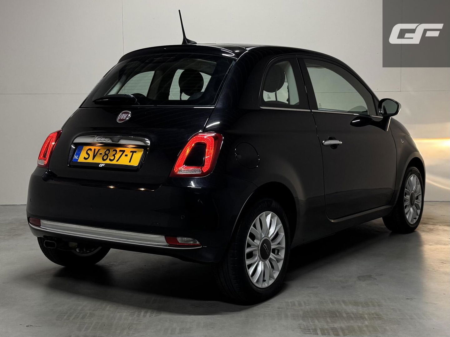 Fiat 500 1.2 Lounge Pano Navi Cruise CarPlay PDC NAP