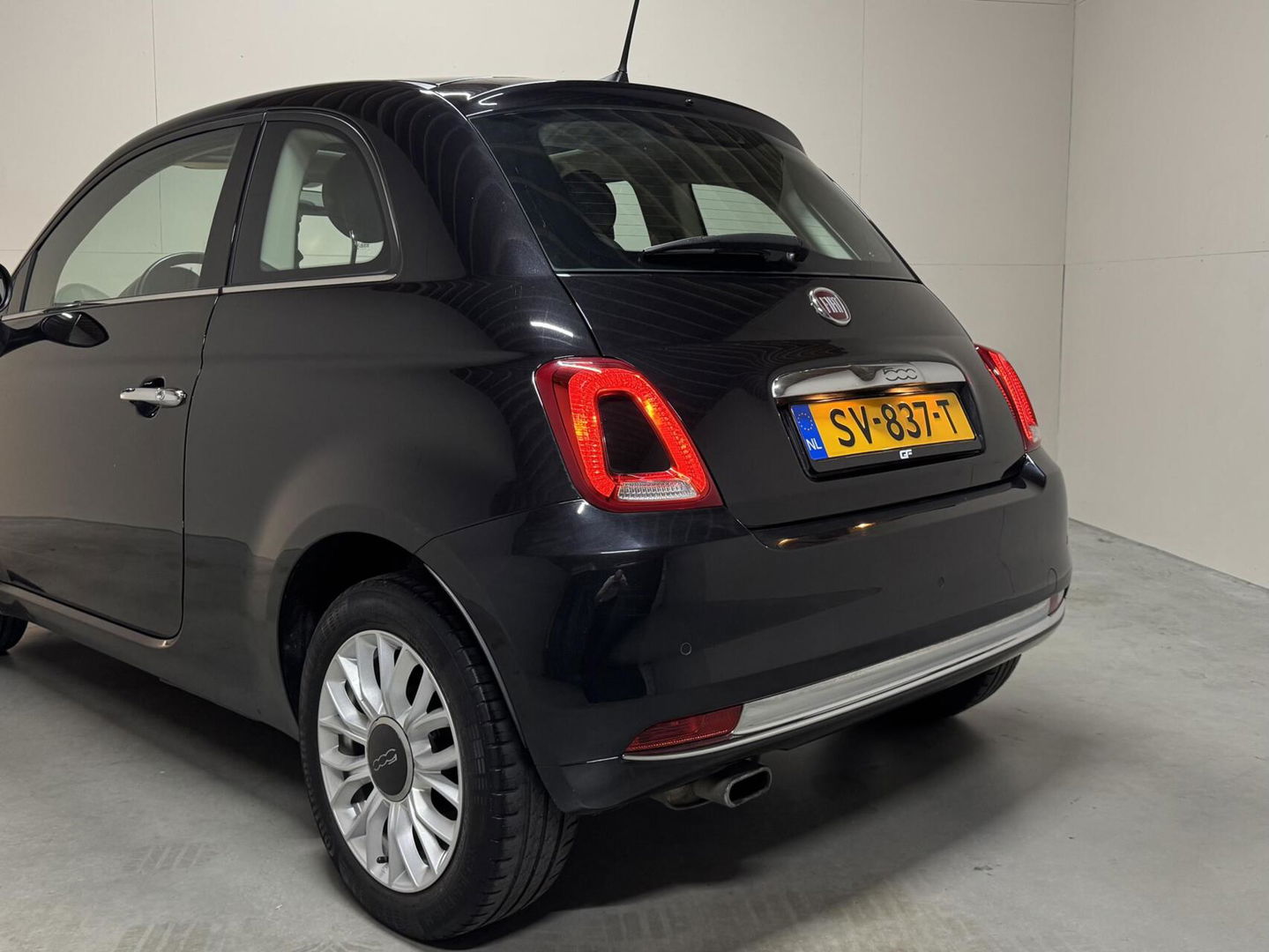 Fiat 500 1.2 Lounge Pano Navi Cruise CarPlay PDC NAP