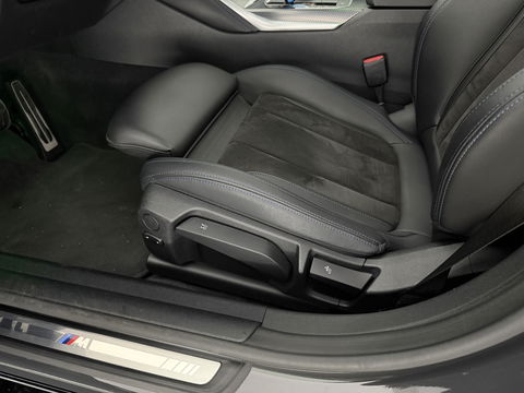 BMW i4 eDrive40 84 kWh M-Sport | SOH 94% | Snelladen | Pano | BMW Laser | Widescreen | Virtual | Adap. Cruise | Sfeer | Carplay | Camera | Stoelverw.