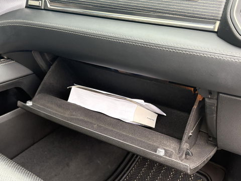 Dodge Ram Pick-Up 1500 5.7 V8 4x4 Crew Cab 5'7 Limited | Klep in Uitlaat | GROOT SCHERM | DIEP BLAUW | GEWELDIGE VOLLE UITVOERING