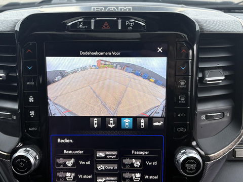 Dodge Ram Pick-Up 1500 5.7 V8 4x4 Crew Cab 5'7 Limited | Klep in Uitlaat | GROOT SCHERM | DIEP BLAUW | GEWELDIGE VOLLE UITVOERING