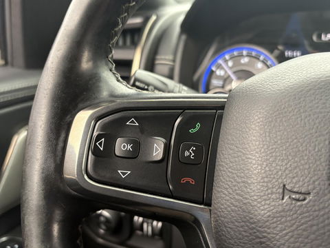 Dodge Ram Pick-Up 1500 5.7 V8 4x4 Crew Cab 5'7 Limited | Klep in Uitlaat | GROOT SCHERM | DIEP BLAUW | GEWELDIGE VOLLE UITVOERING