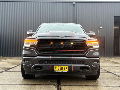 Dodge Ram Pick-Up 1500 5.7 V8 4x4 Crew Cab 5'7 Limited | Klep in Uitlaat | GROOT SCHERM | DIEP BLAUW | GEWELDIGE VOLLE UITVOERING