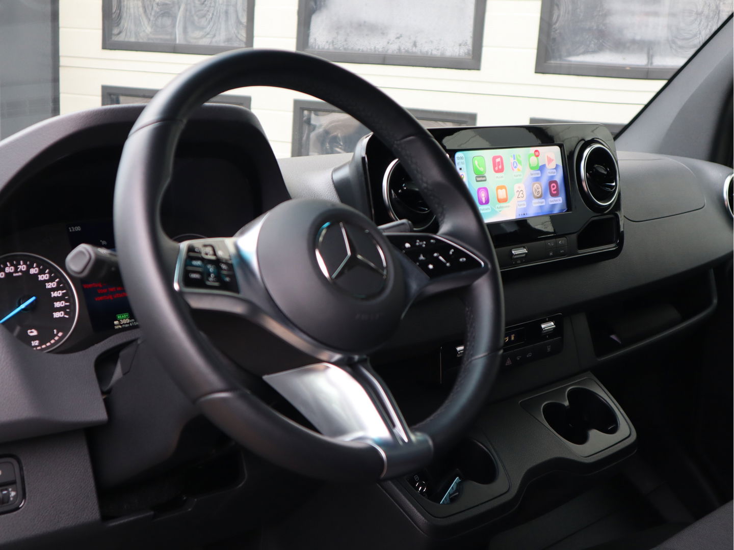 Mercedes-Benz eSprinter 314 Accu 113 kWh WLPT 445 KM - Snelladen - L3H2 Maxi - Trekhaak