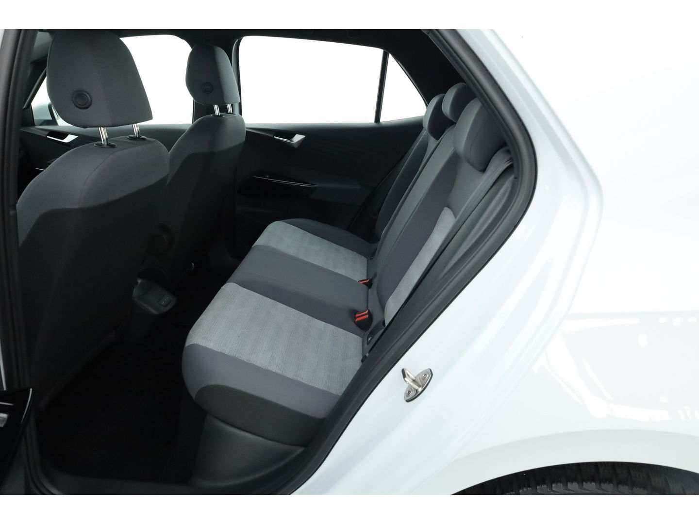 Volkswagen ID.3 Pro 58 kWh | Navi | Adapt. Cruise | Stoel- Stuurverw. | PDC V+A | Apple CarPlay |