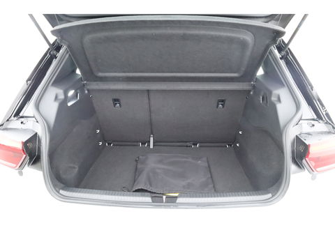 Volkswagen ID.3 Pro 58 kWh | Navi | Adapt. Cruise | Stoel- Stuurverw. | PDC V+A | Apple CarPlay |